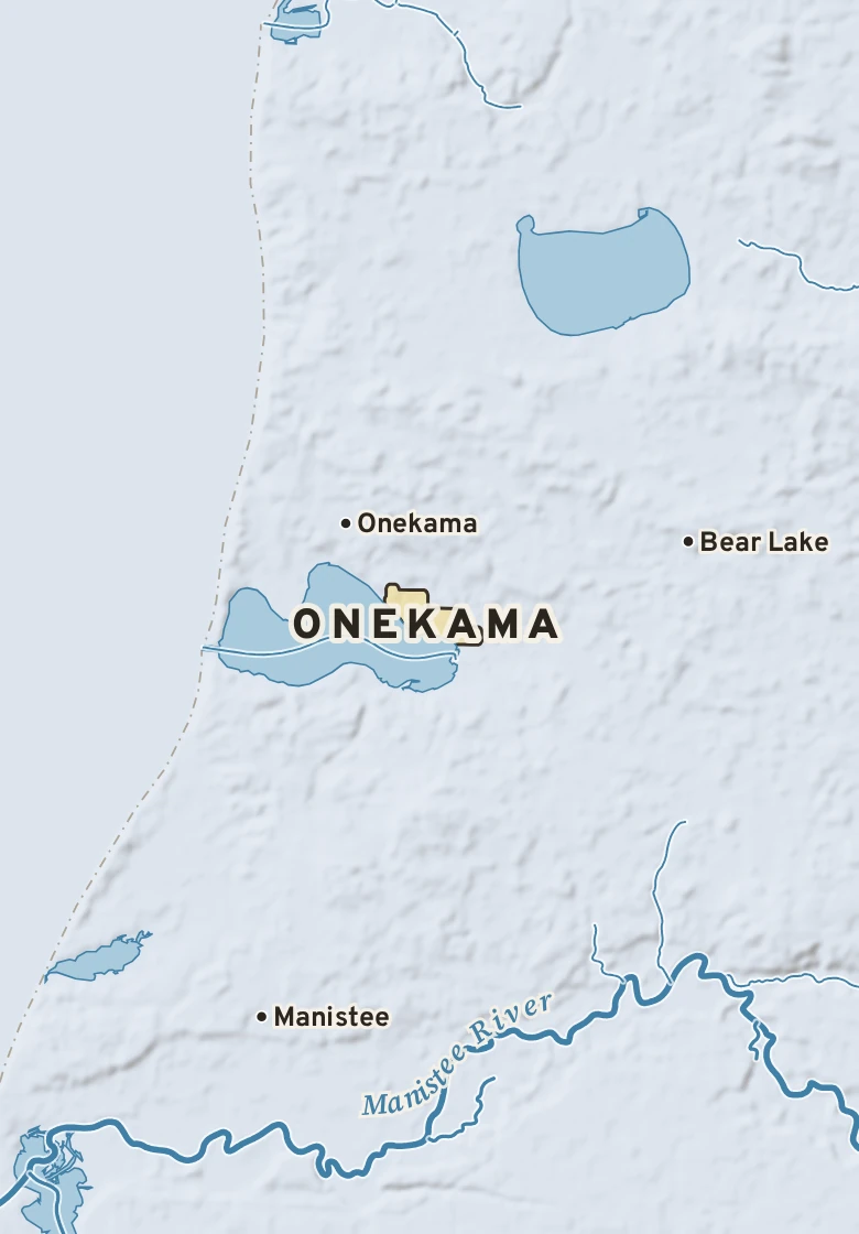 Atlas plate of Onekama, Michigan.